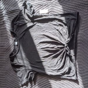 Old Navy NWT Black Tie Front Top w/ Lattice Detail (Size M)